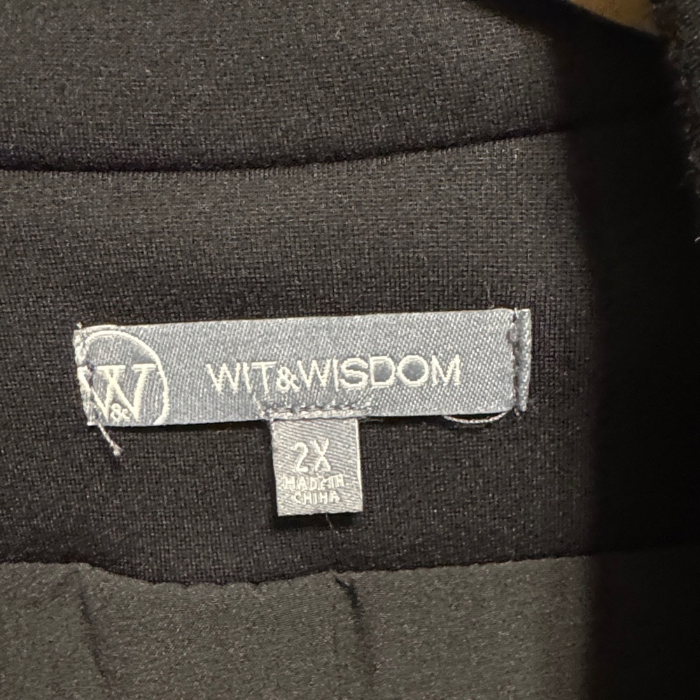 Wit & Wisdom Women's Black Blazer - Picture 2 of 8